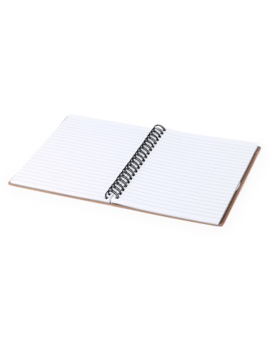 Cuadernos con portada troquelada y notas...